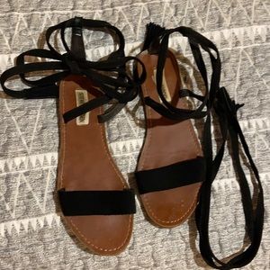 Steve Madden tie up sandals
